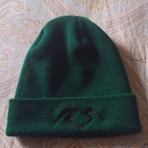 green twin peaks embroidered beanie hat